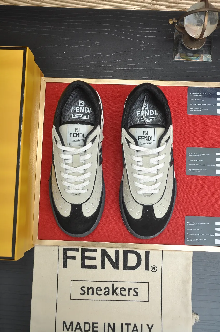 Men's shoes 💰600💶 [Fendi] The latest couple model 🔥 Many 💑 stars have the same style. FD match is a one-to-one replica of the original version. The first fendi match created by designer Kim Jones and Trainer basketball sneakers by Donkey. Material: Original silk leather. Lining: breathable mesh. Packaging: Original 1:1 matching high-end packaging. Size: Female 35-40 Male 38-44 (45 46. Custom-made (no return or exchange)